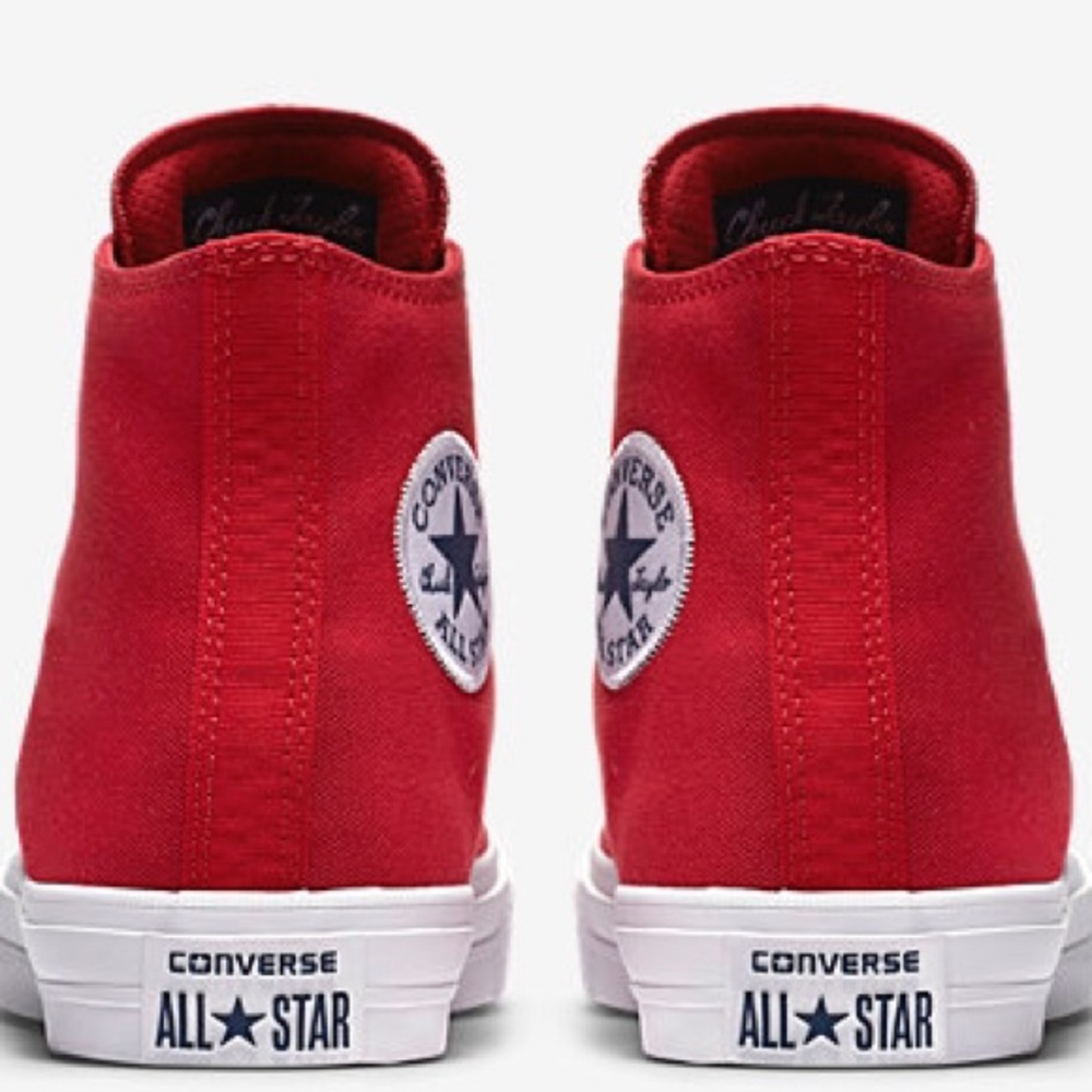 Authentic red converse - Picture 3 of 8